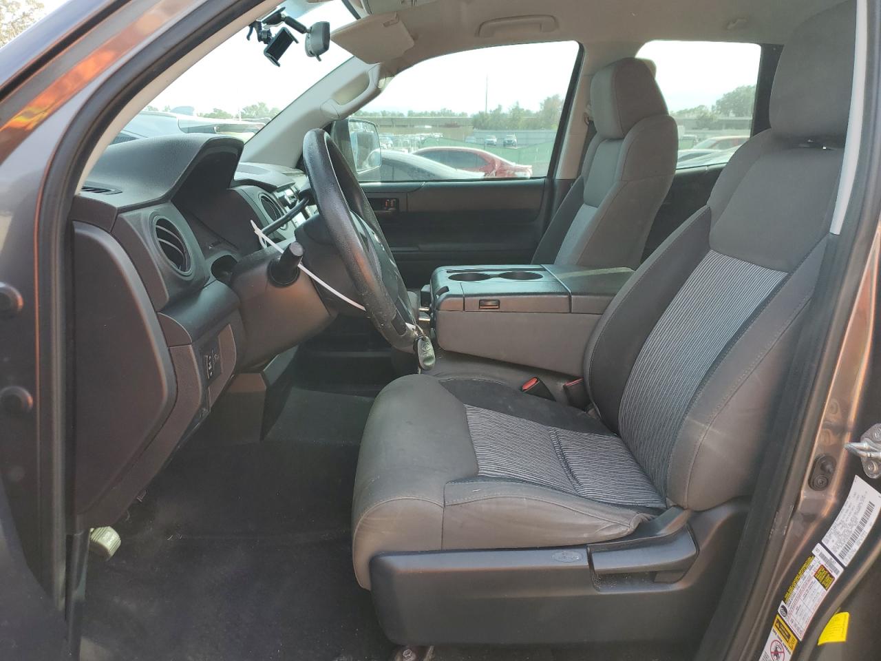 2014 Toyota Tundra - Image 7