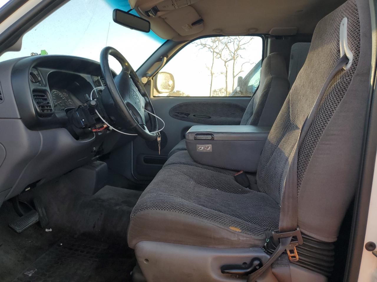1999 Dodge RAM - Image 7