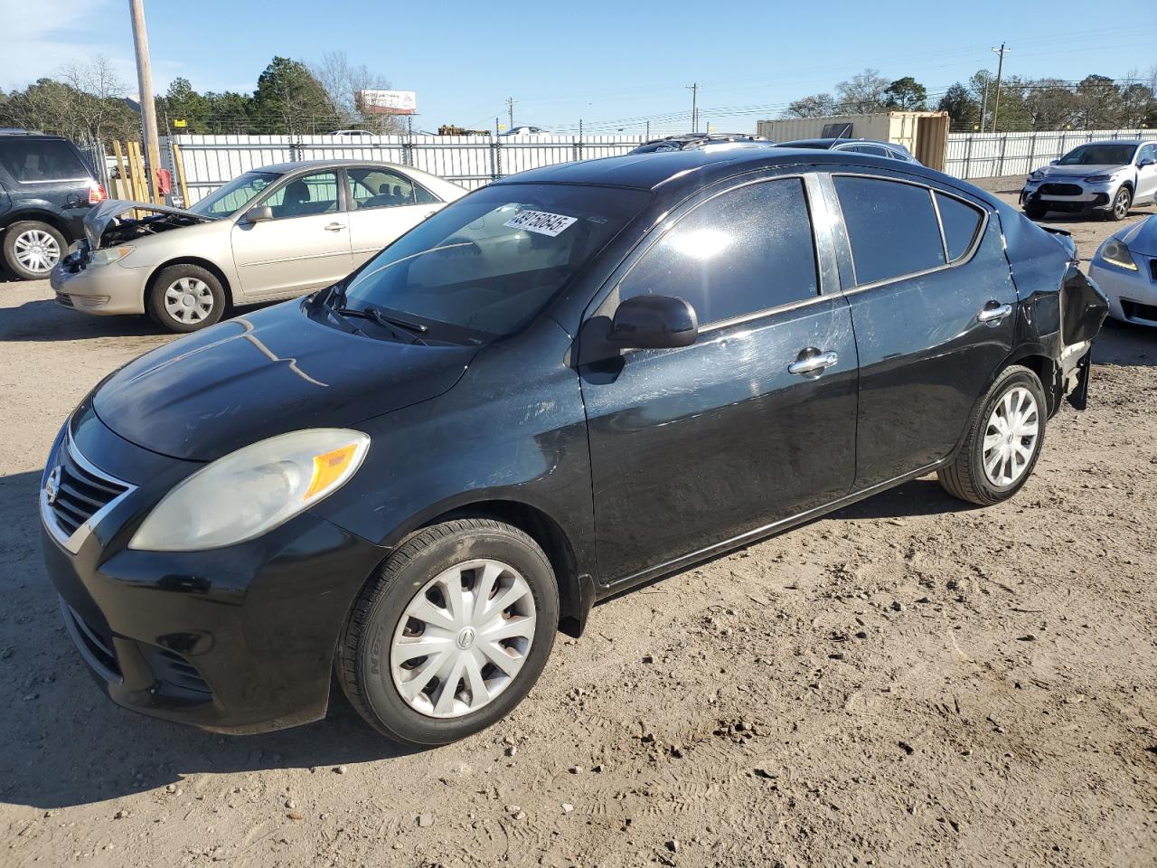 2014 Nissan Versa - Image 1
