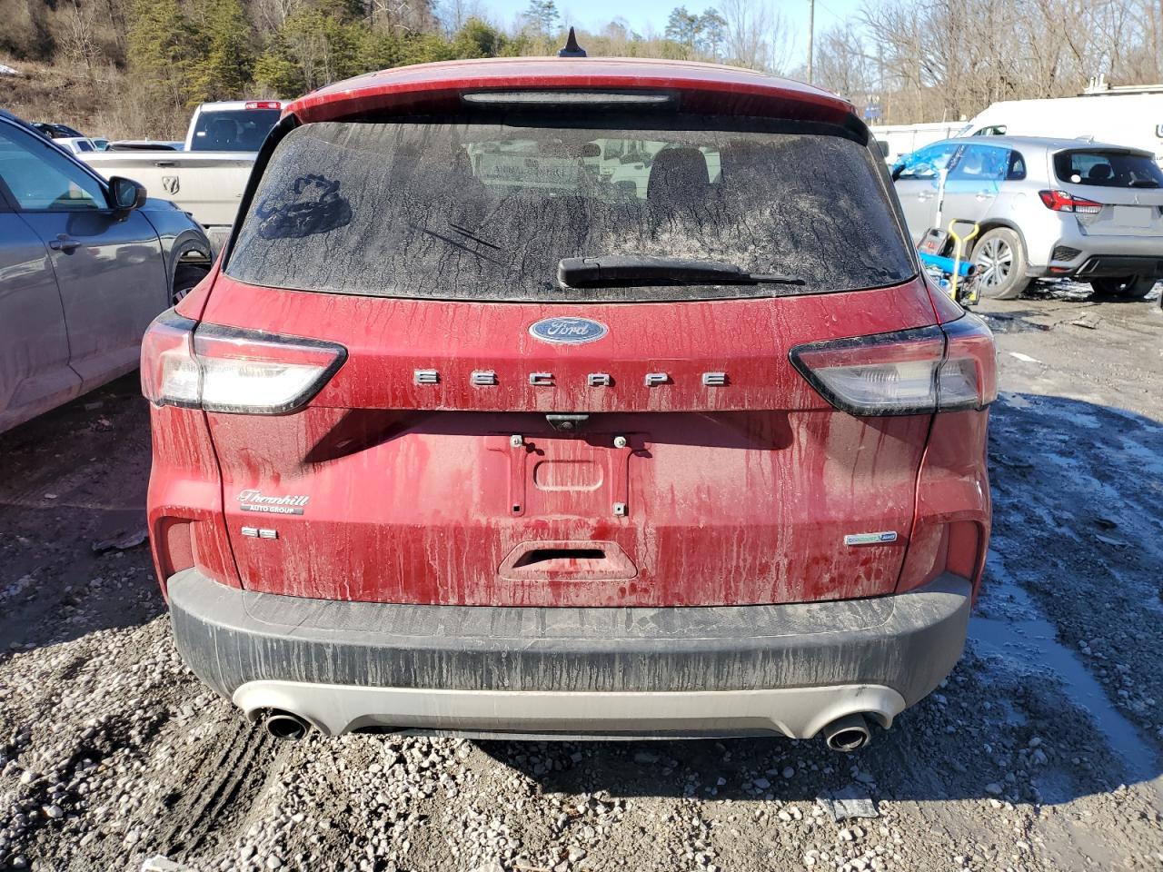 2020 Ford Escape - Image 6