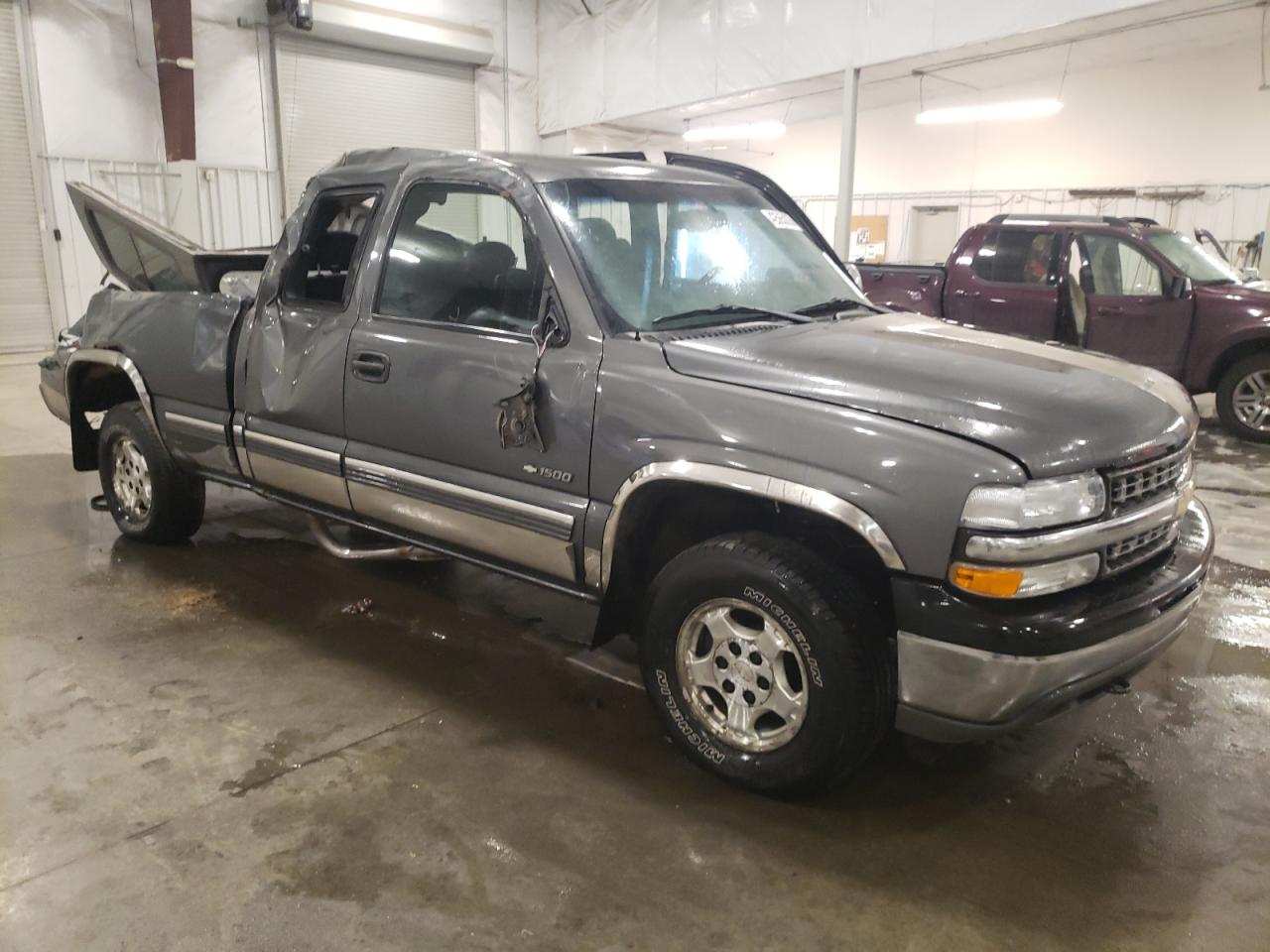 2001 Chevrolet Silverado - Image 4