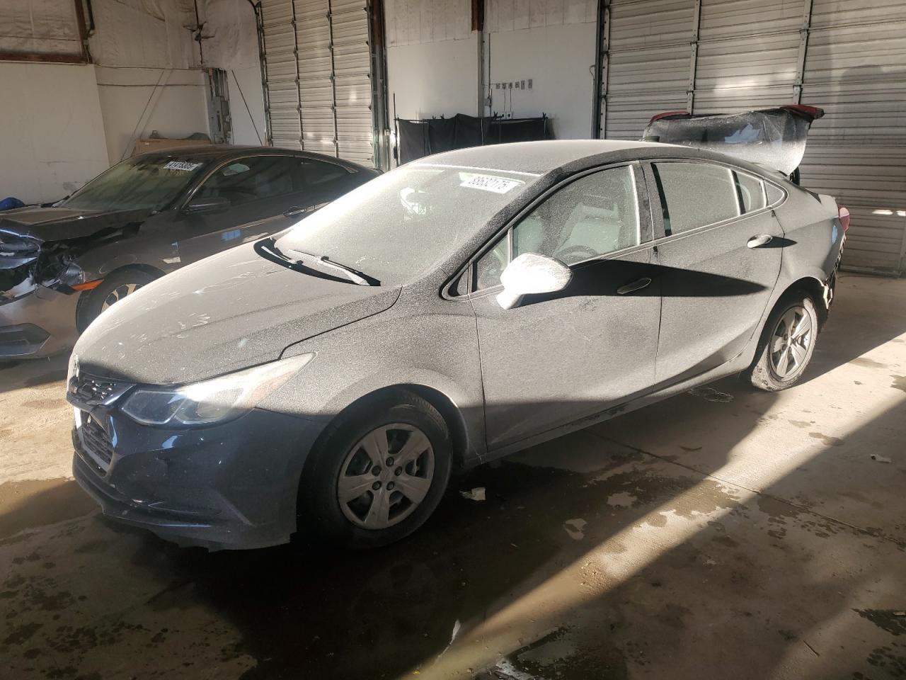 2018 Chevrolet Cruze - Image 1
