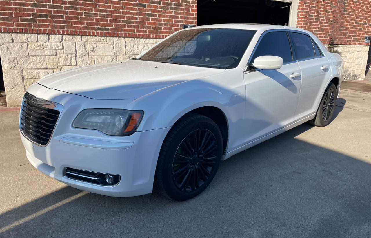 VIN 2C3CCAGT9DH672462 2013 CHRYSLER 300 no.2