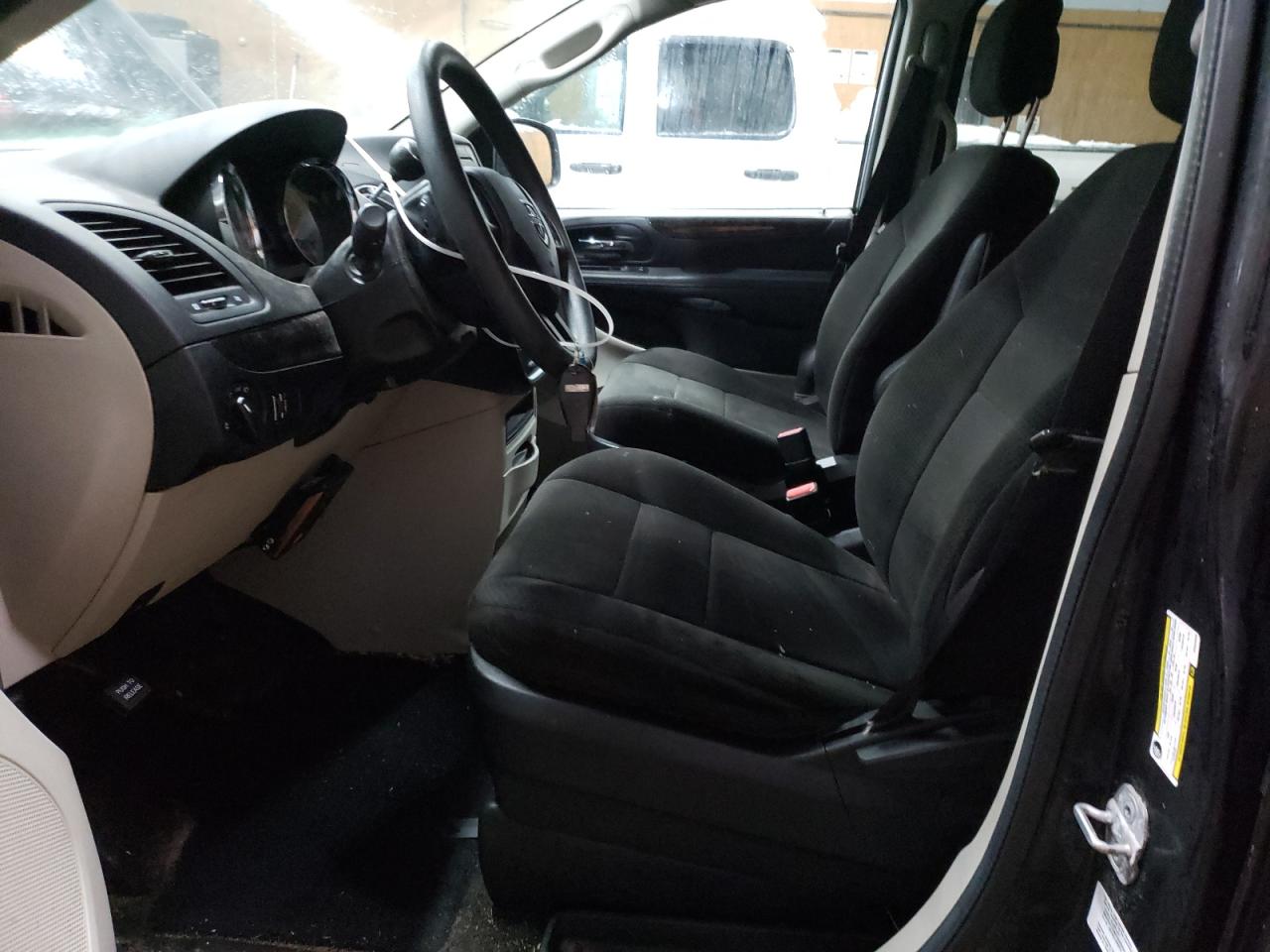 2012 Dodge Caravan - Image 7