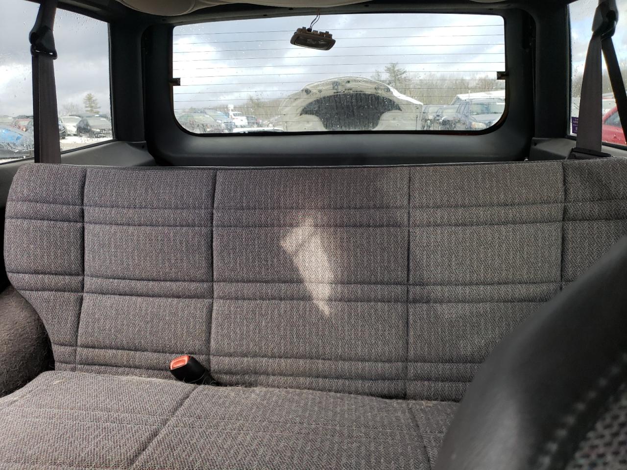 1999 Jeep Grand Cherokee - Image 10