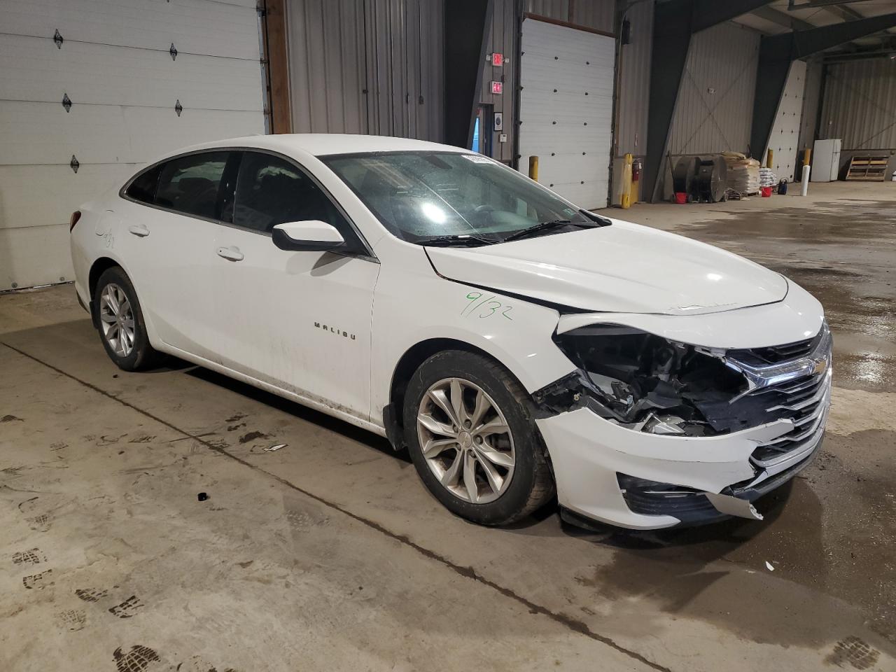 2019 Chevrolet Malibu - Image 4