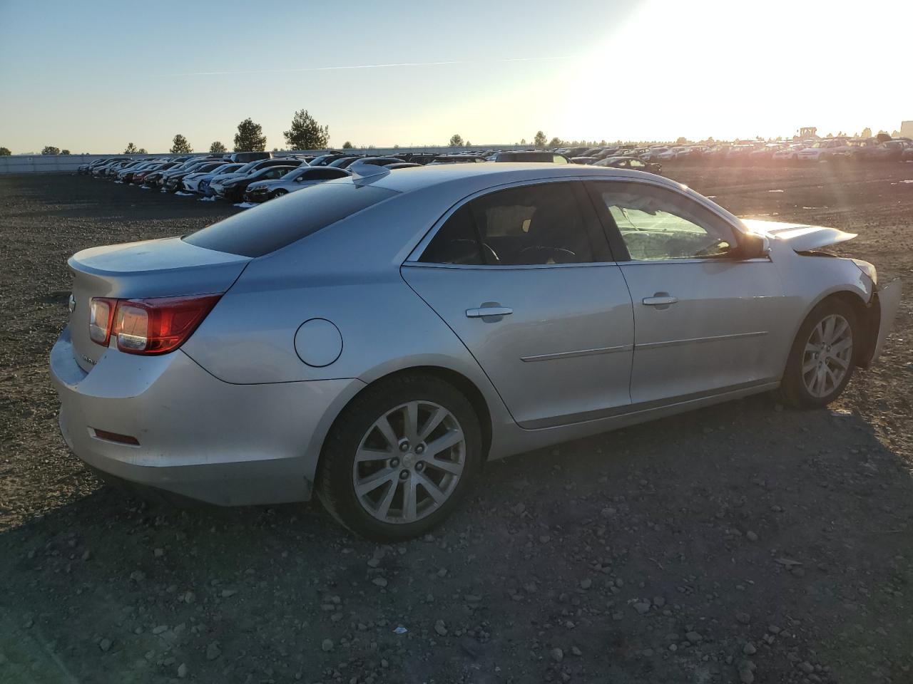 2015 Chevrolet Malibu - Image 3