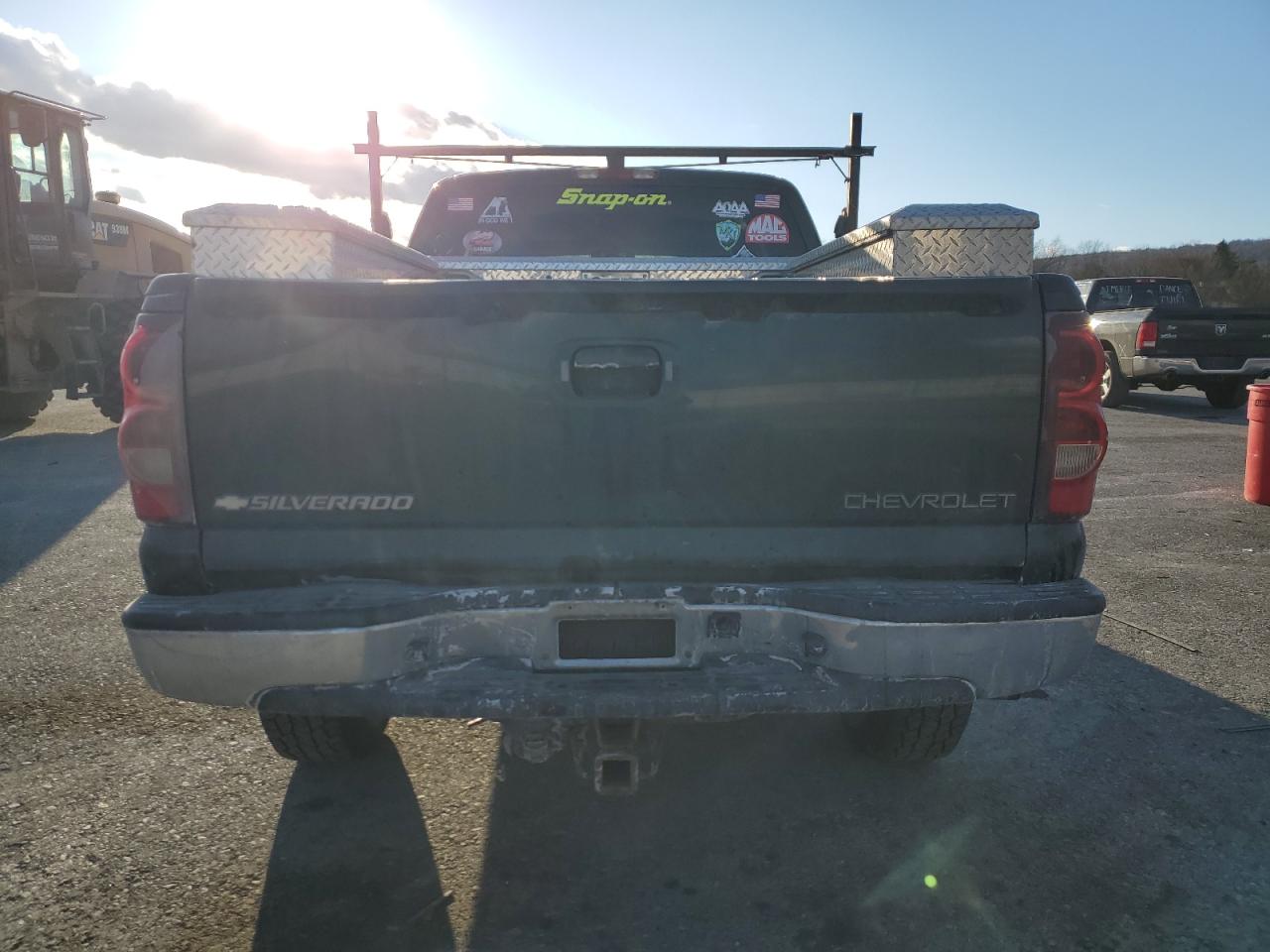 2003 Chevrolet Silverado - Image 6