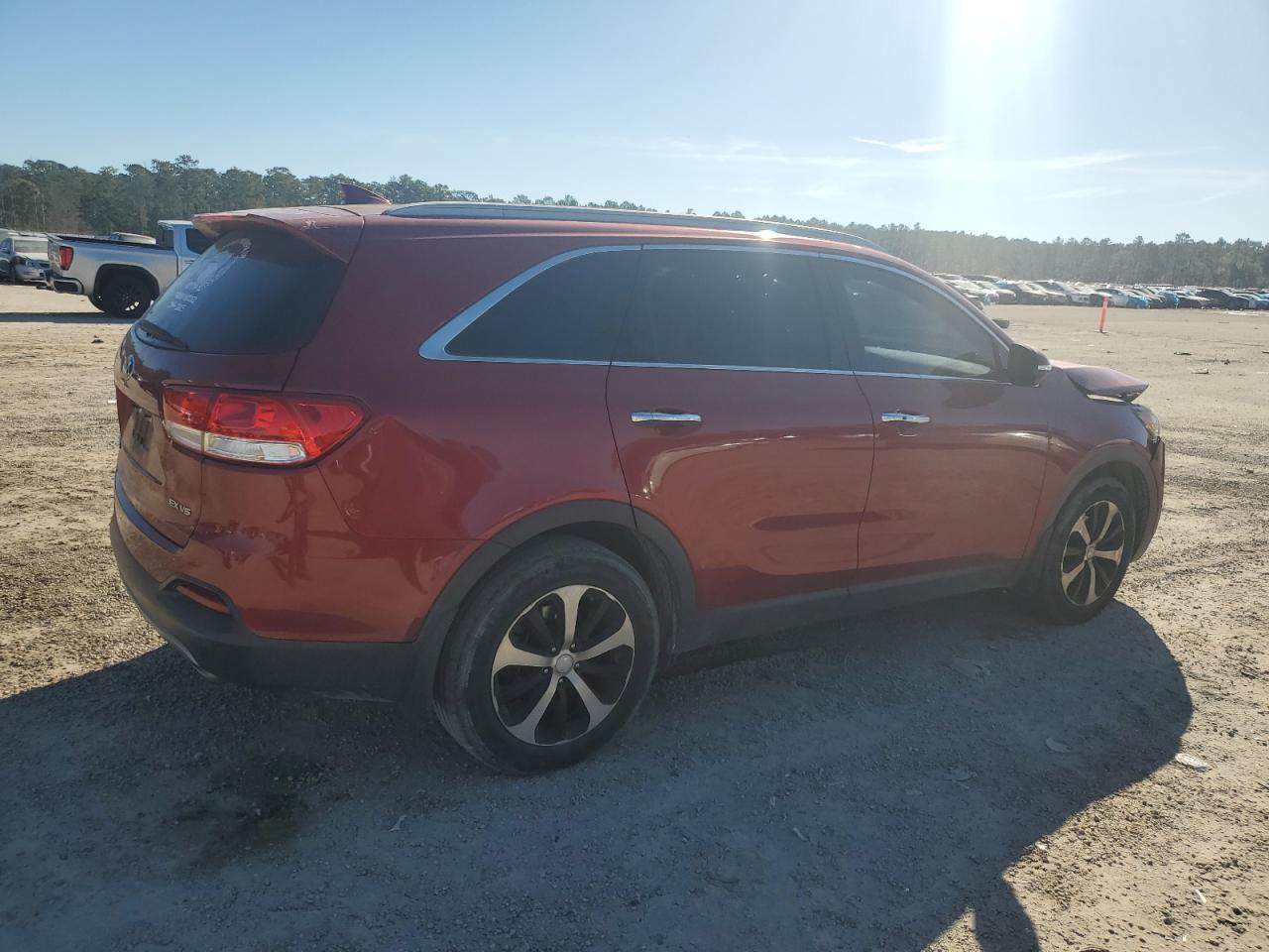 2018 Kia Sorento Ex VIN: 5XYPH4A57JG409763 Lot: 87258384