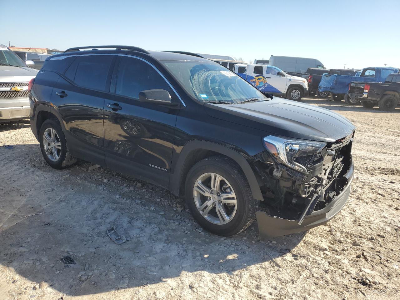 2018 GMC Terrain - Image 4