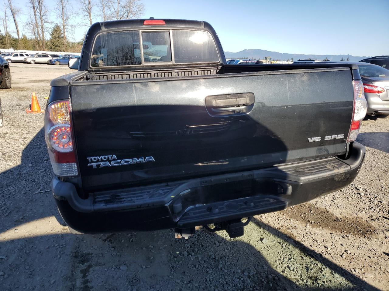 2010 Toyota Tacoma - Image 6