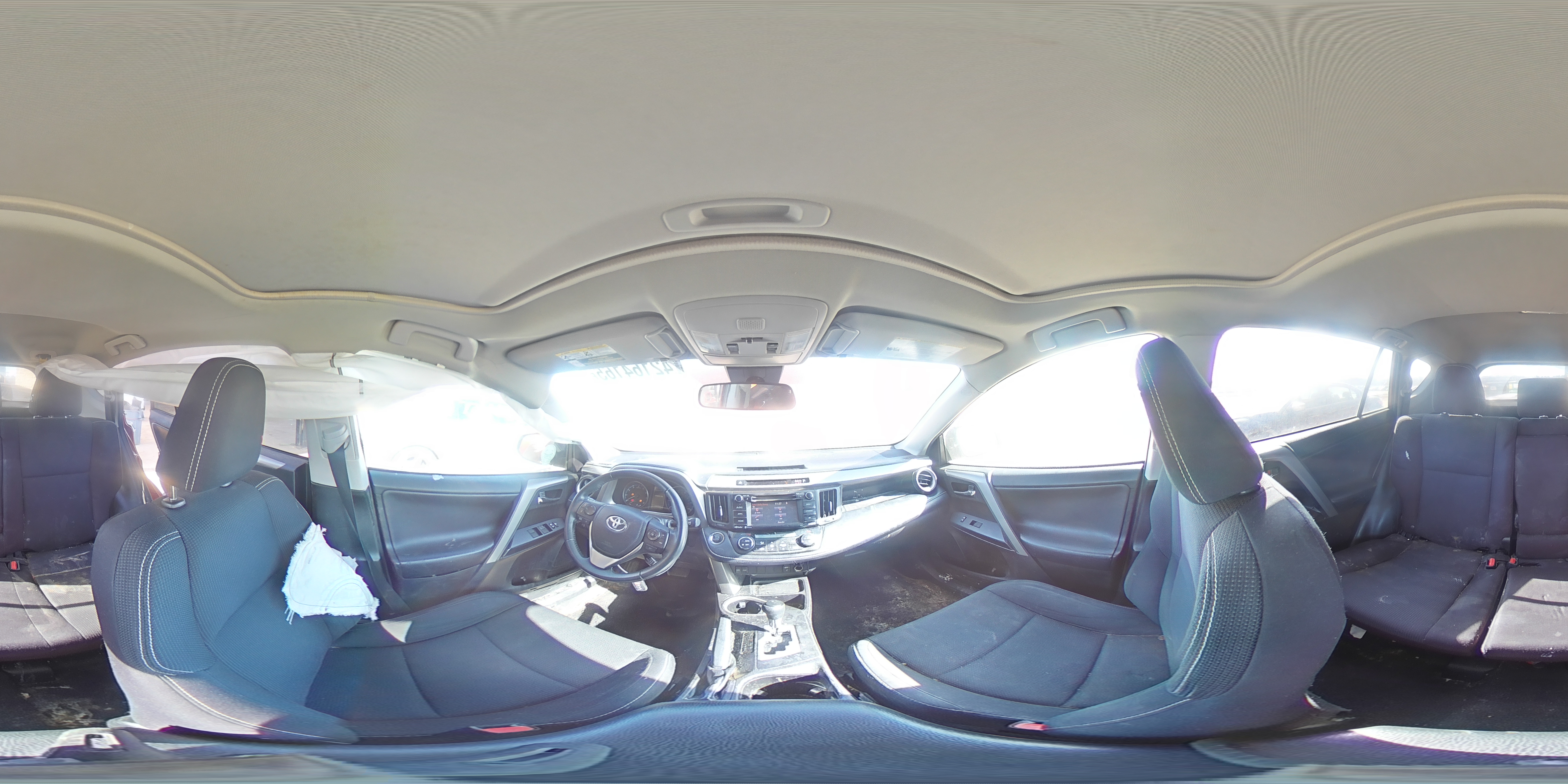 2018 Toyota RAV 4 - Image 14