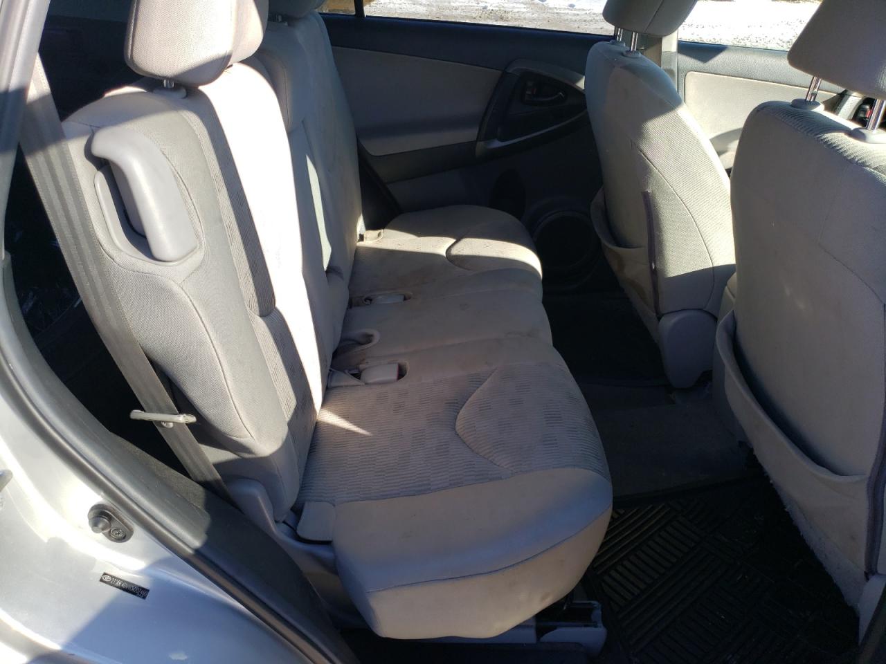 2012 Toyota RAV 4 - Image 10