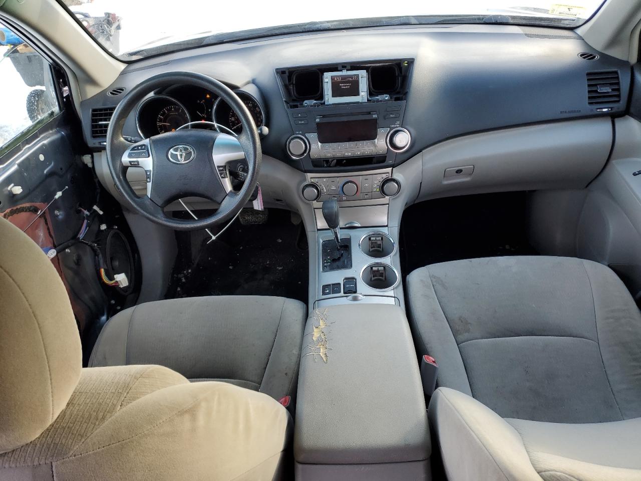 2011 Toyota Highlander - Image 8