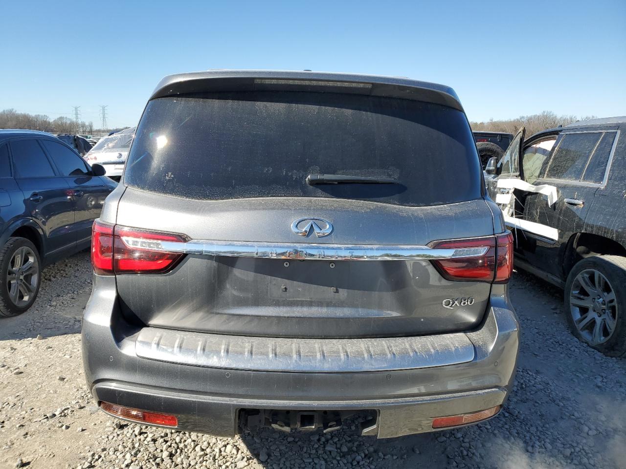 2020 Infiniti QX80 - Image 6