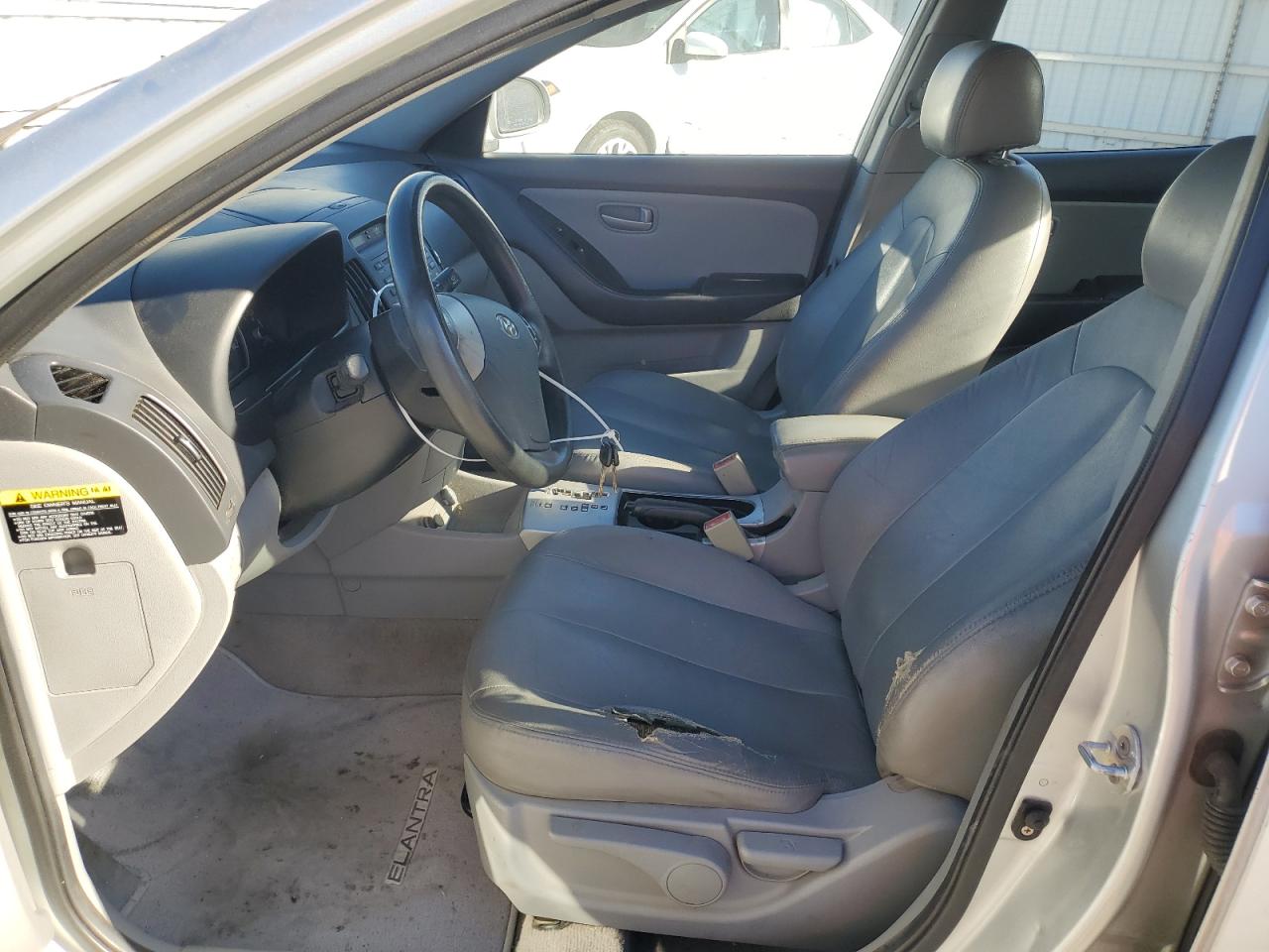 2007 Hyundai Elantra - Image 7
