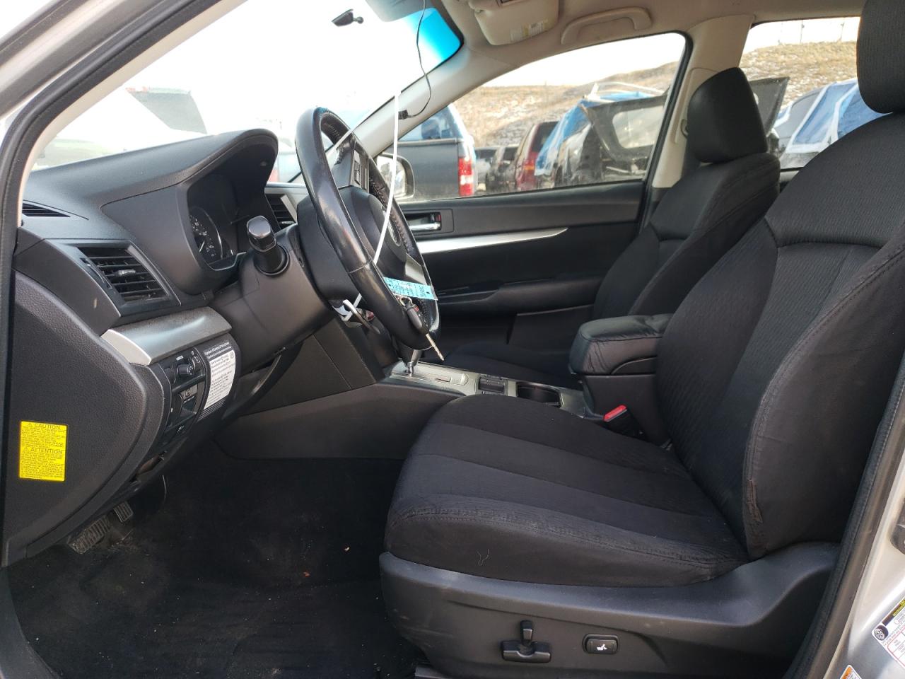 2011 Subaru Outback - Image 7