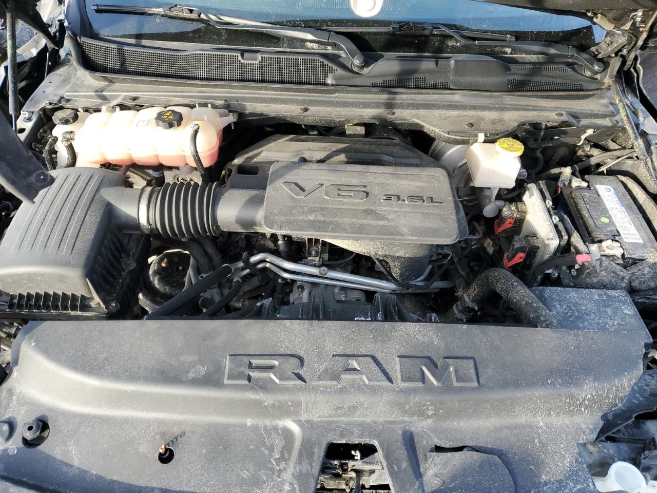 2020 RAM 1500 - Image 11