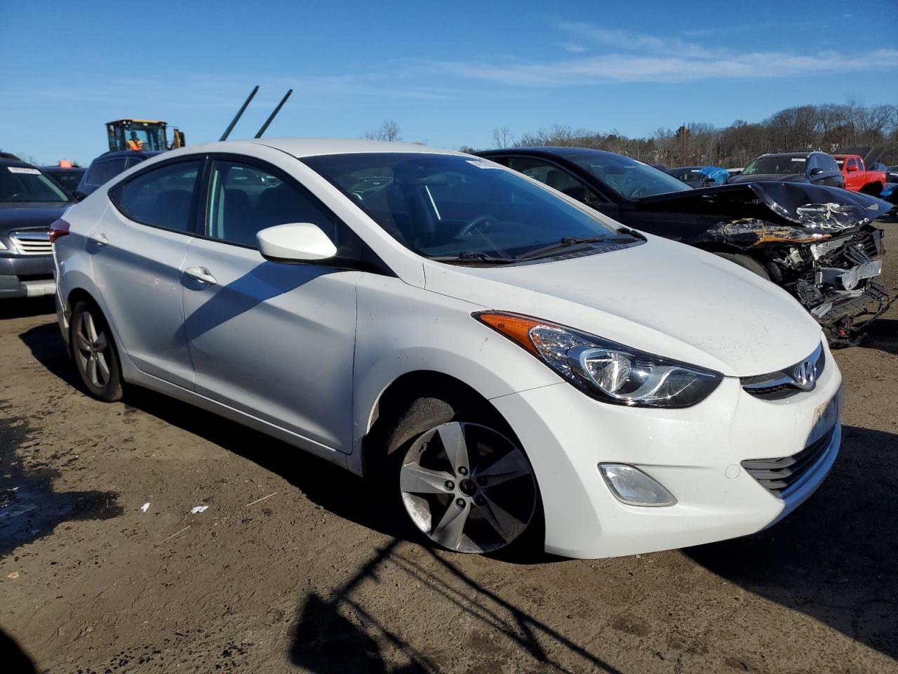 VIN 5NPDH4AE1DH392099 2013 HYUNDAI ELANTRA no.4