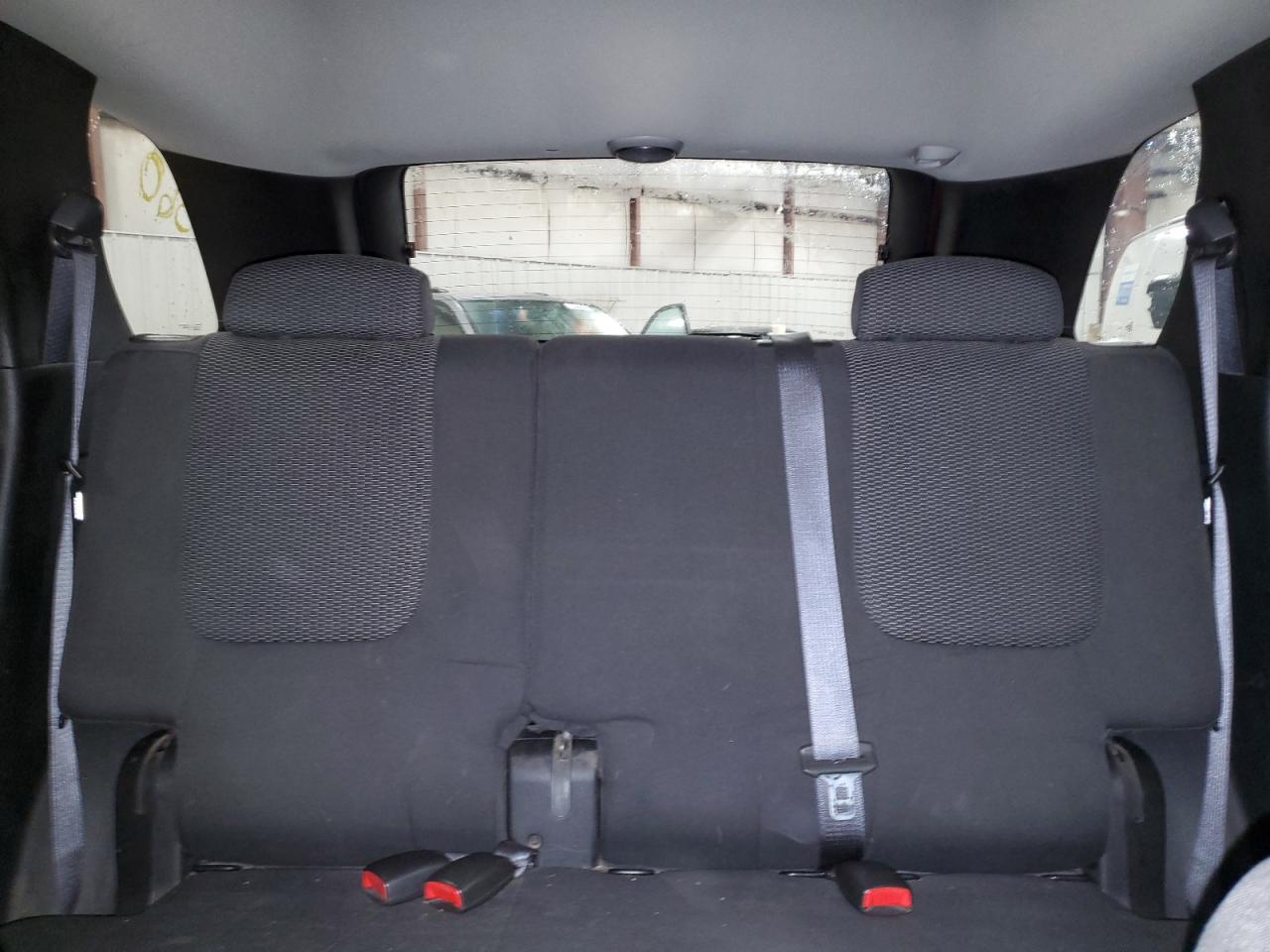 2008 Pontiac Torrent - Image 10