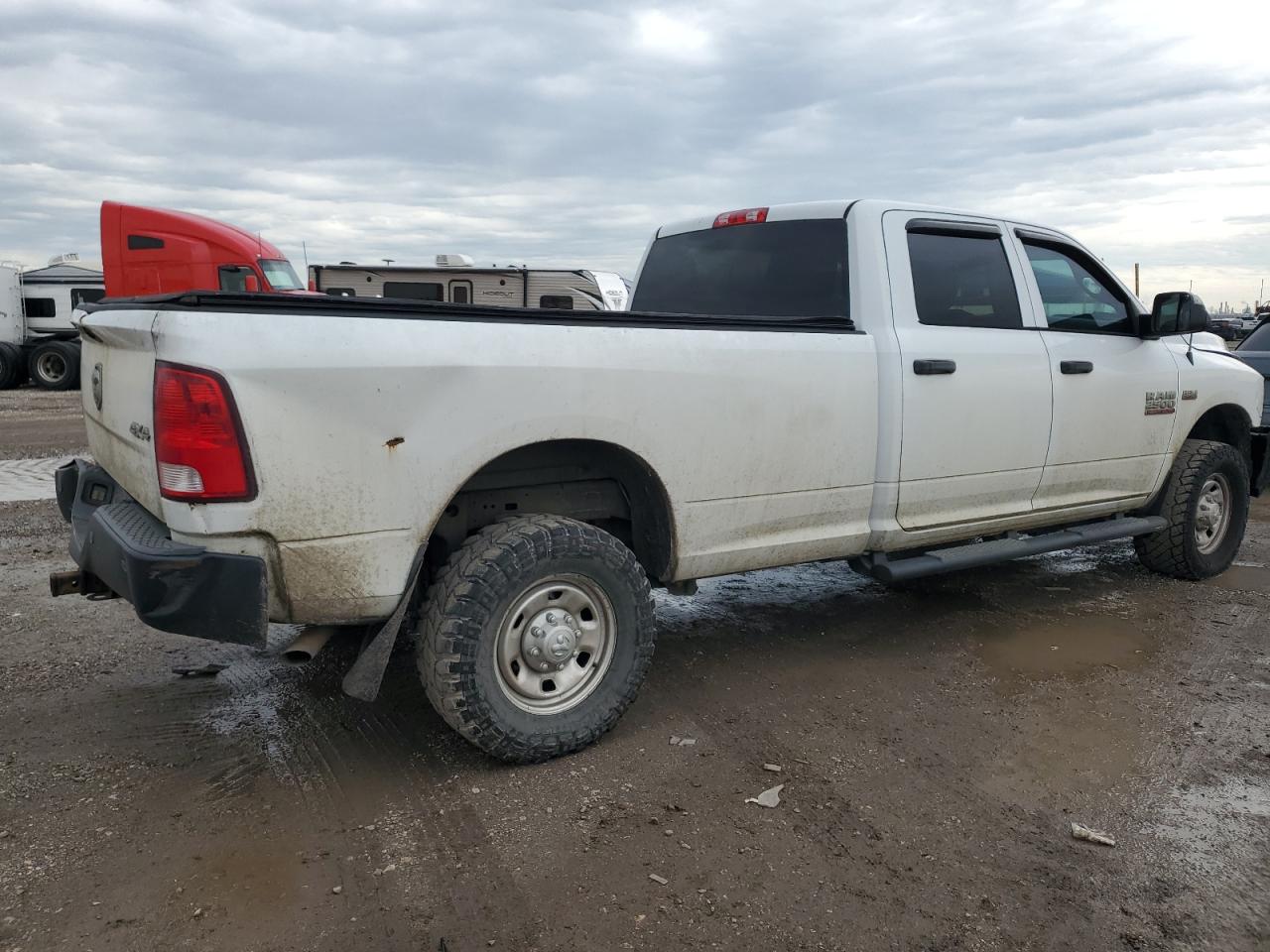 2016 RAM 2500 - Image 4