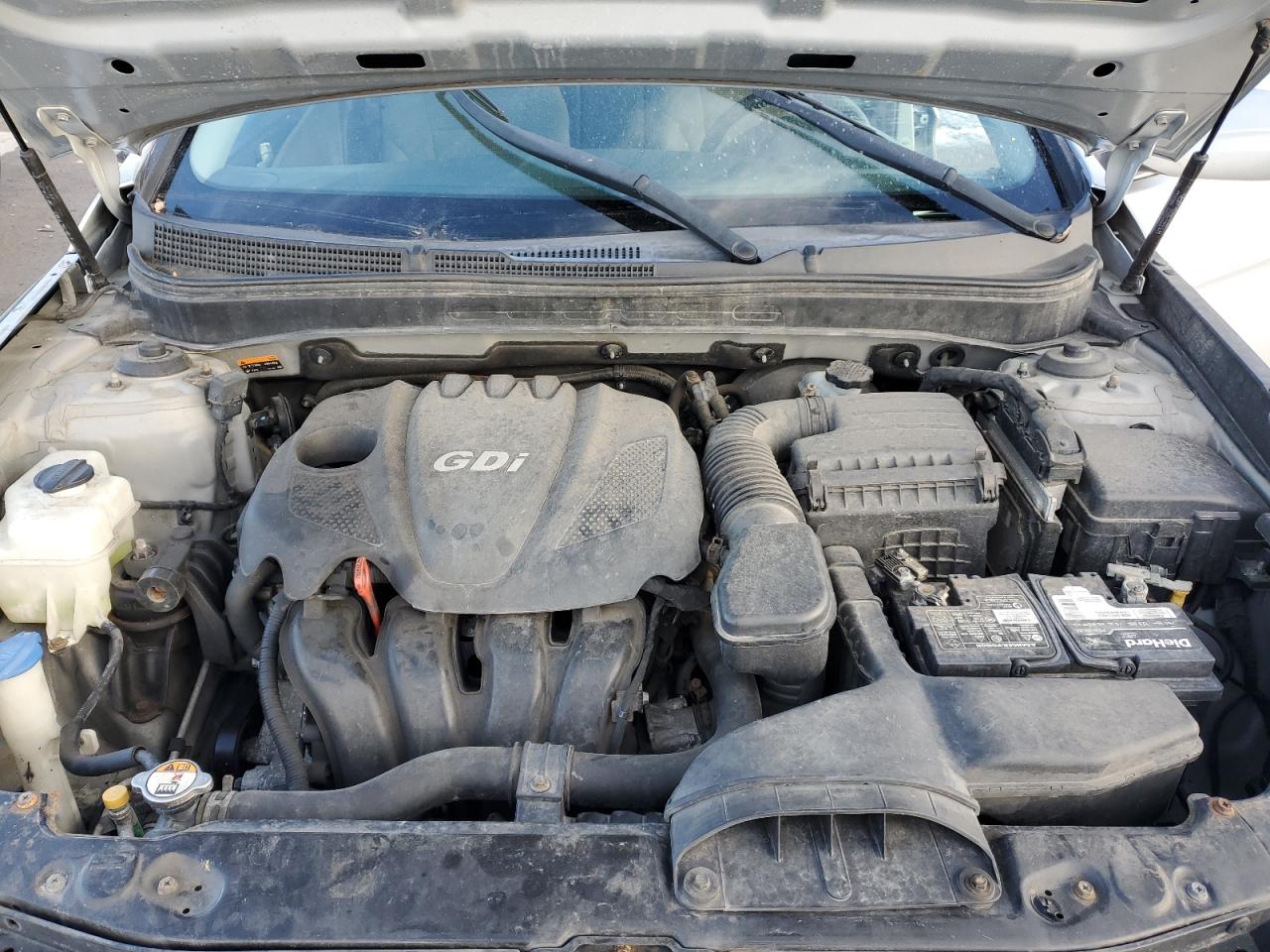 2014 Hyundai Sonata - Image 11