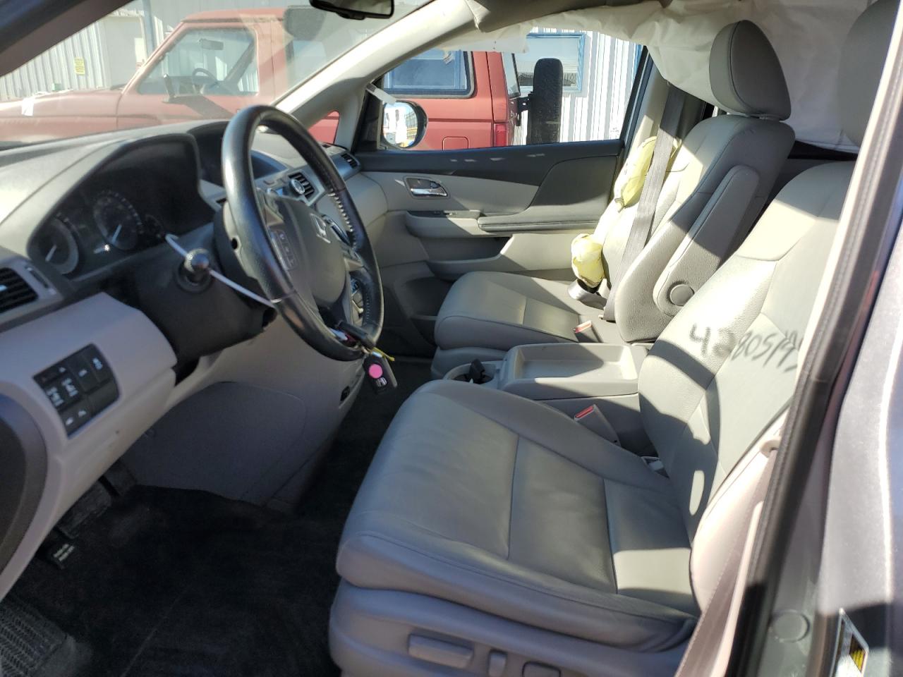 2016 Honda Odyssey - Image 7