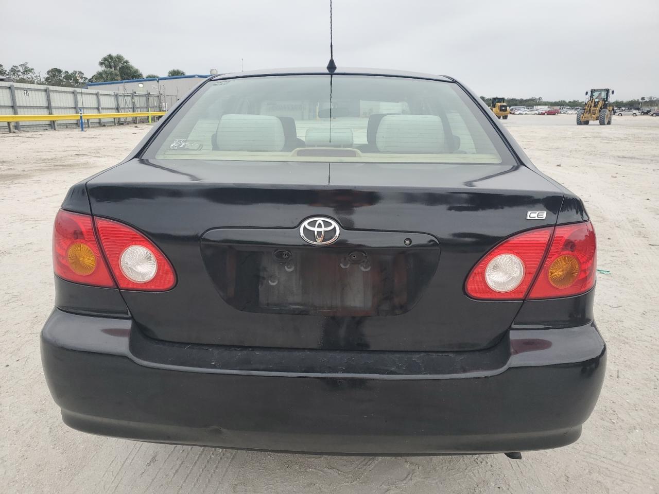 2007 Toyota Corolla - Image 6