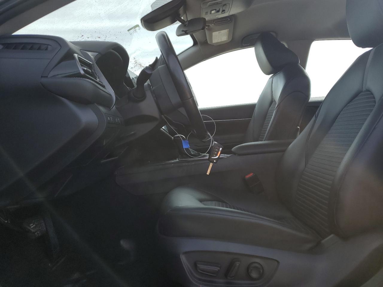 2022 Toyota Camry - Image 7