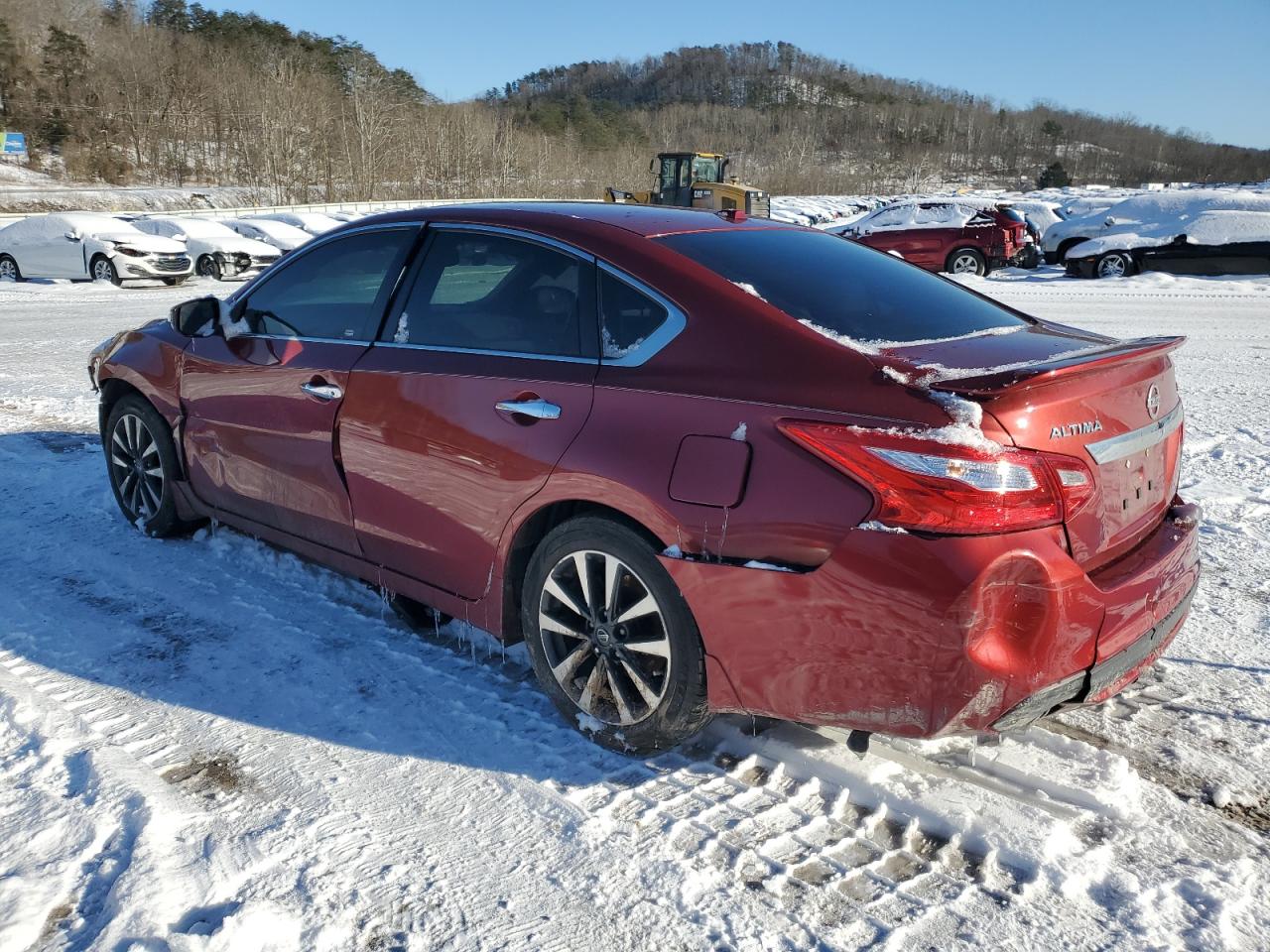 2016 Nissan Altima - Image 2