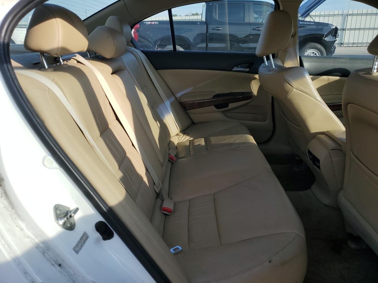 2012 Honda Accord - Image 10