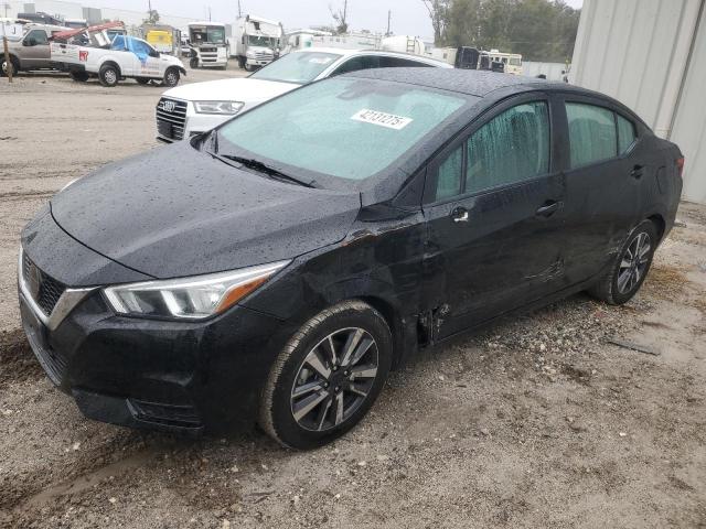  NISSAN VERSA 2021 Чорний
