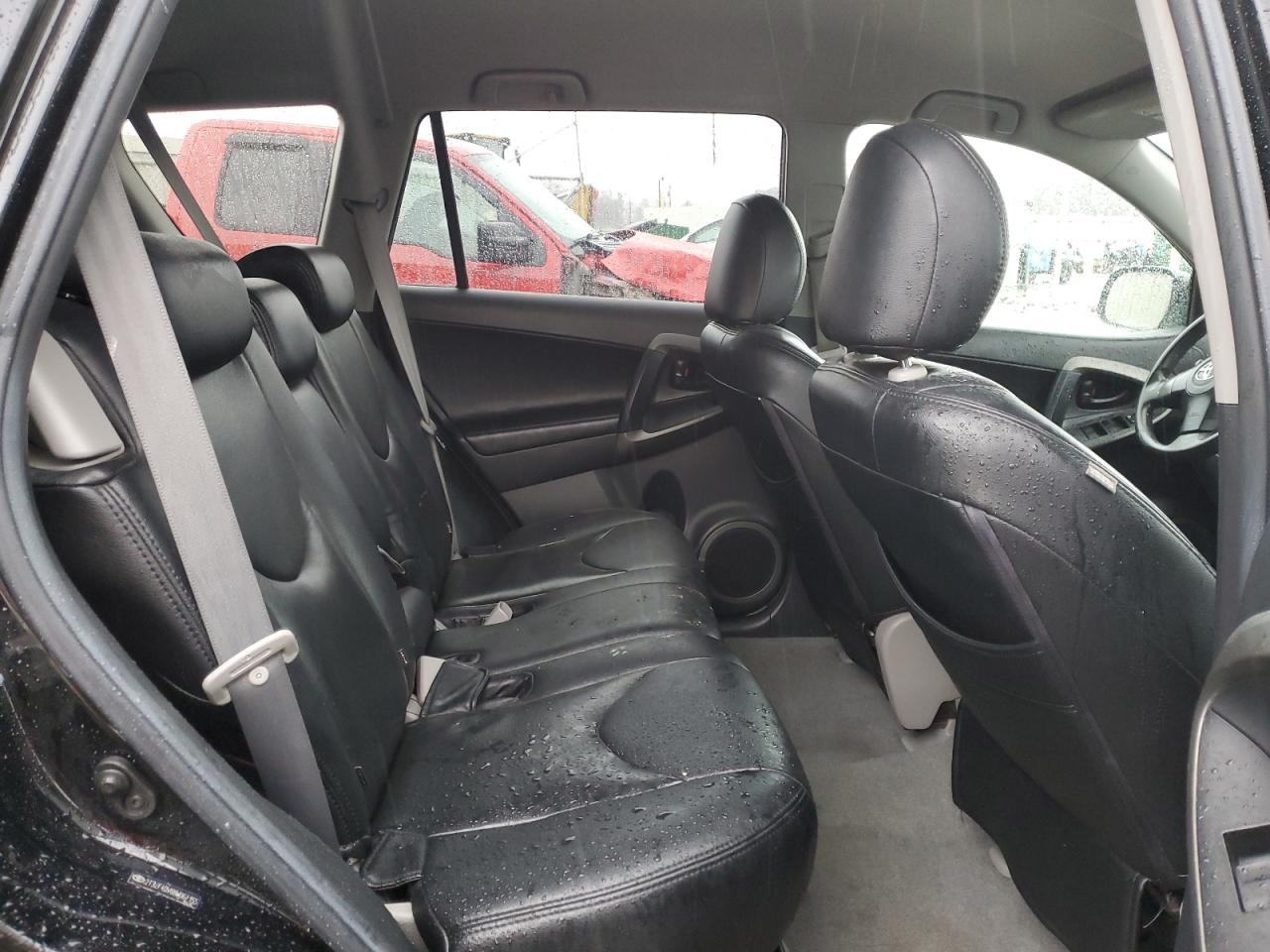 2011 Toyota RAV 4 - Image 11