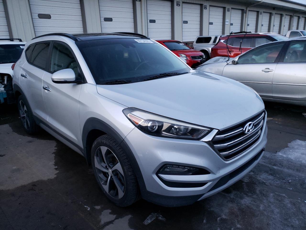2017 Hyundai Tucson - Image 4