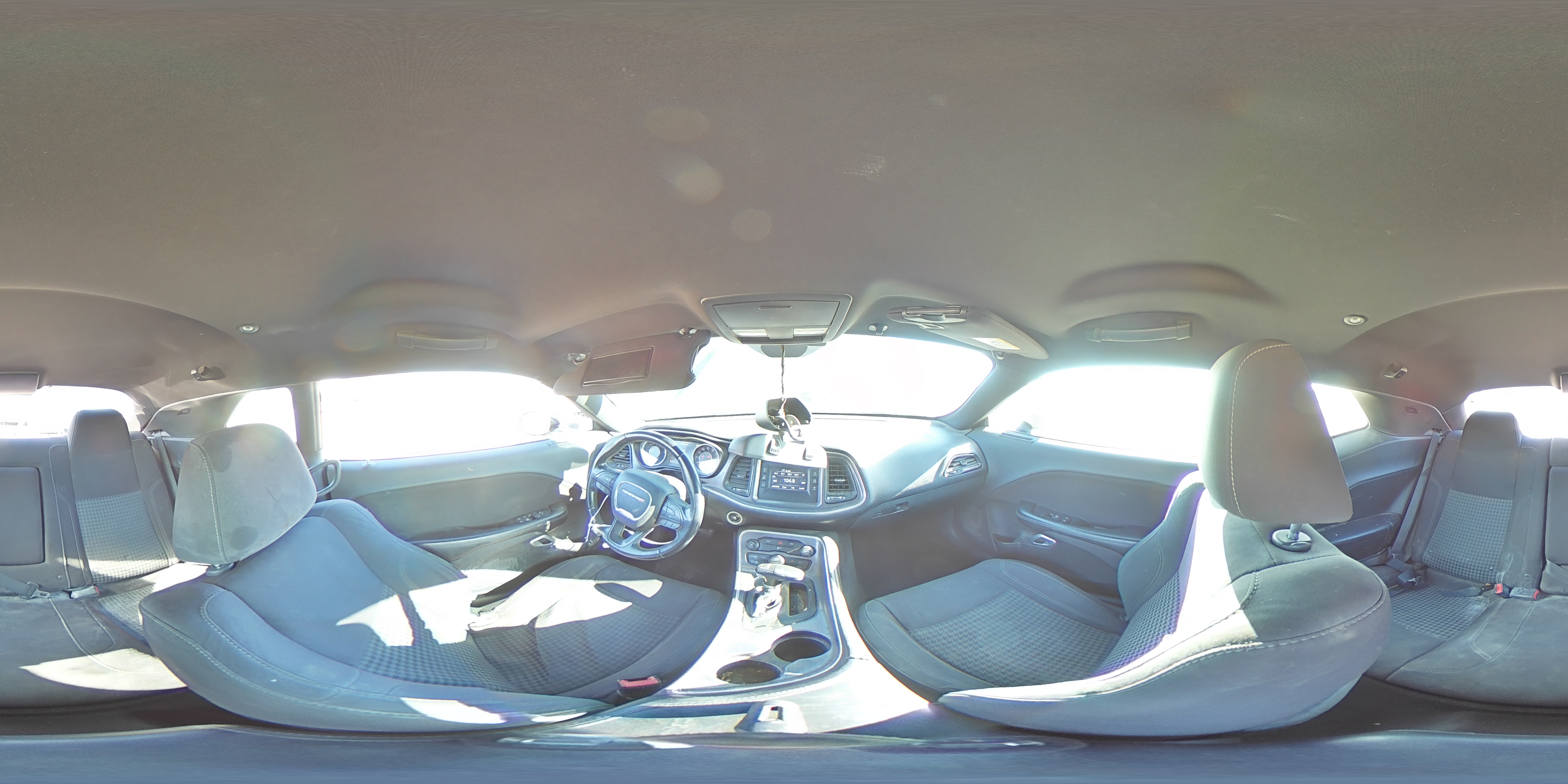 2015 Dodge Challenger - Image 13