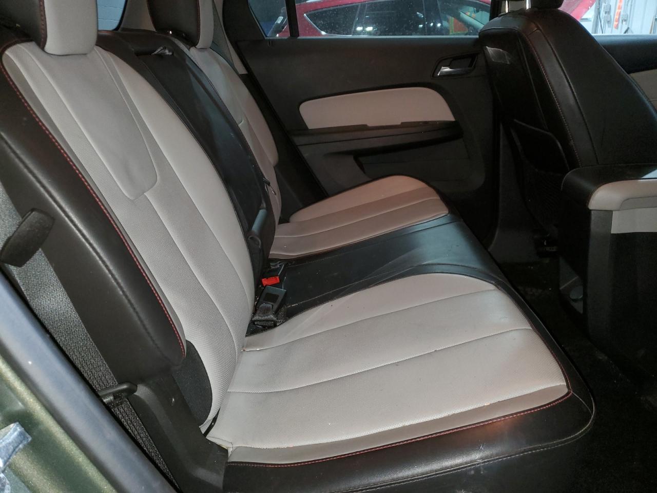 2015 GMC Terrain - Image 12