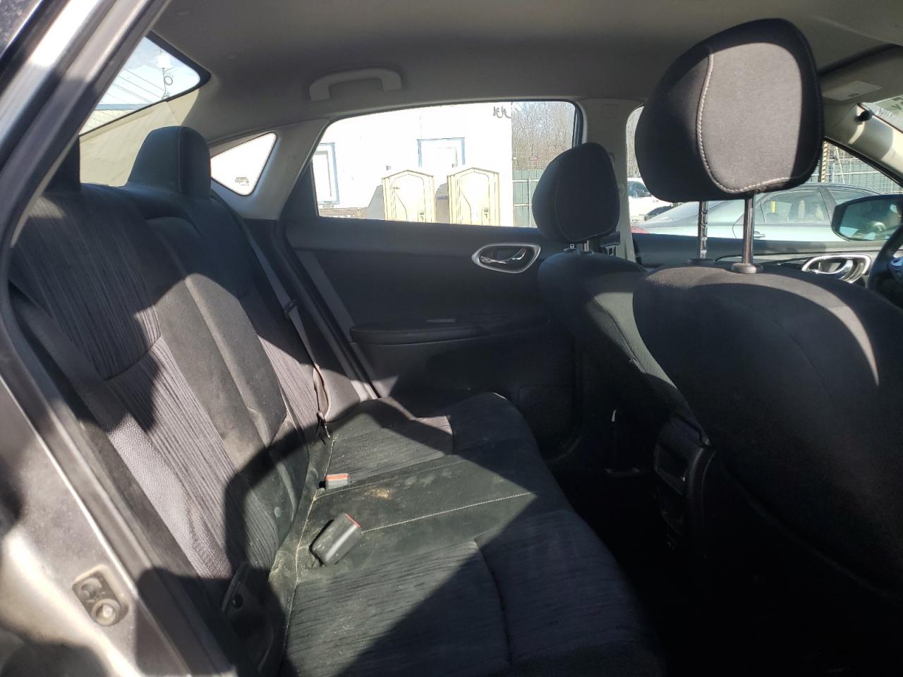 2019 Nissan Sentra - Image 10