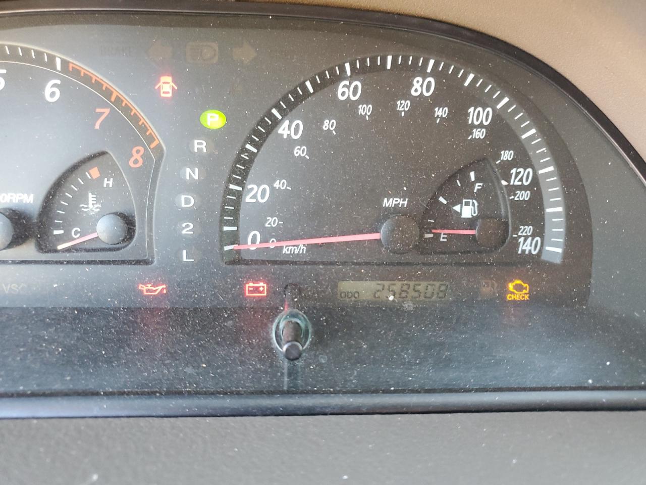 2003 Toyota Camry - Image 9
