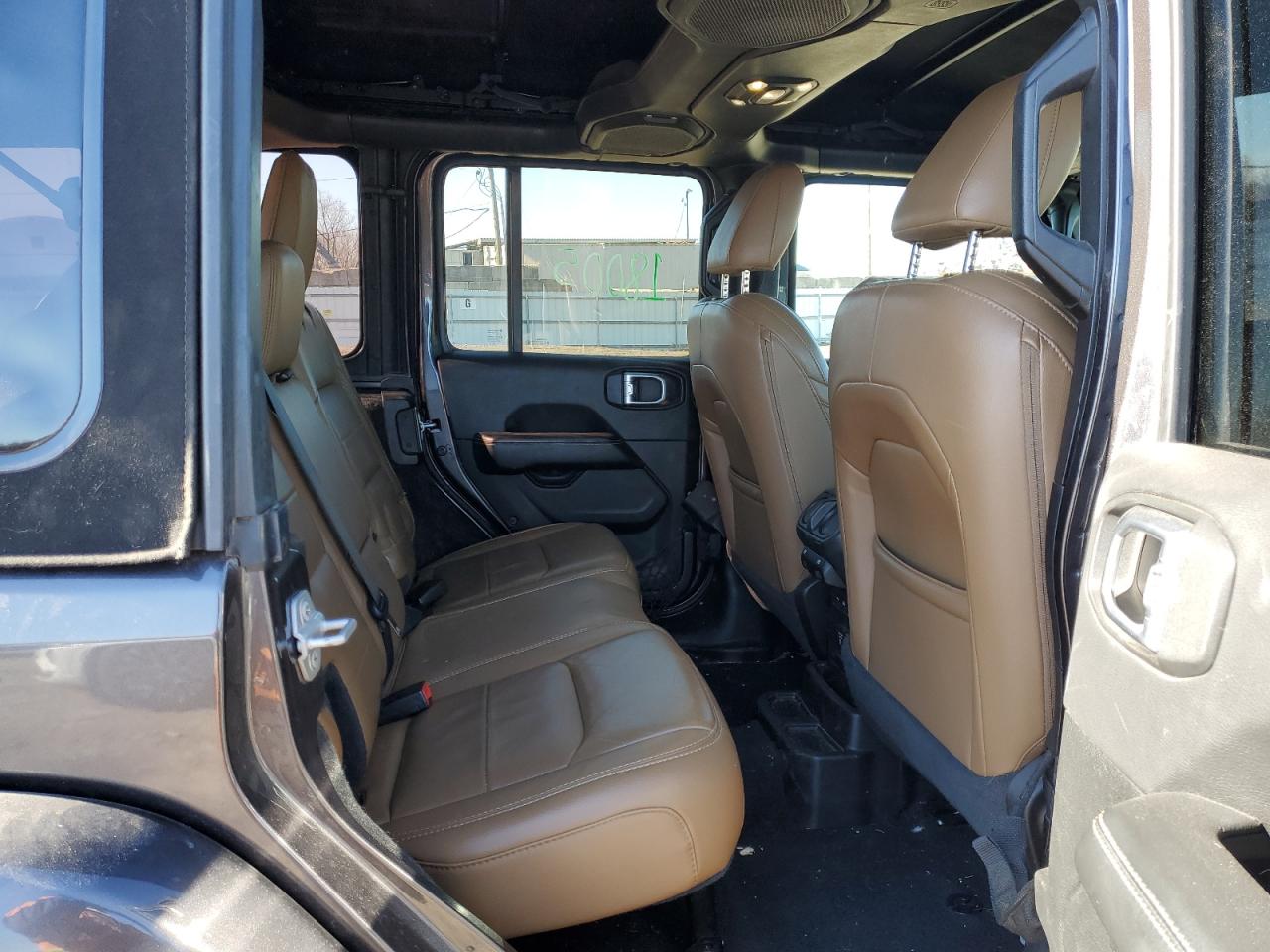 2020 Jeep Wrangler - Image 11