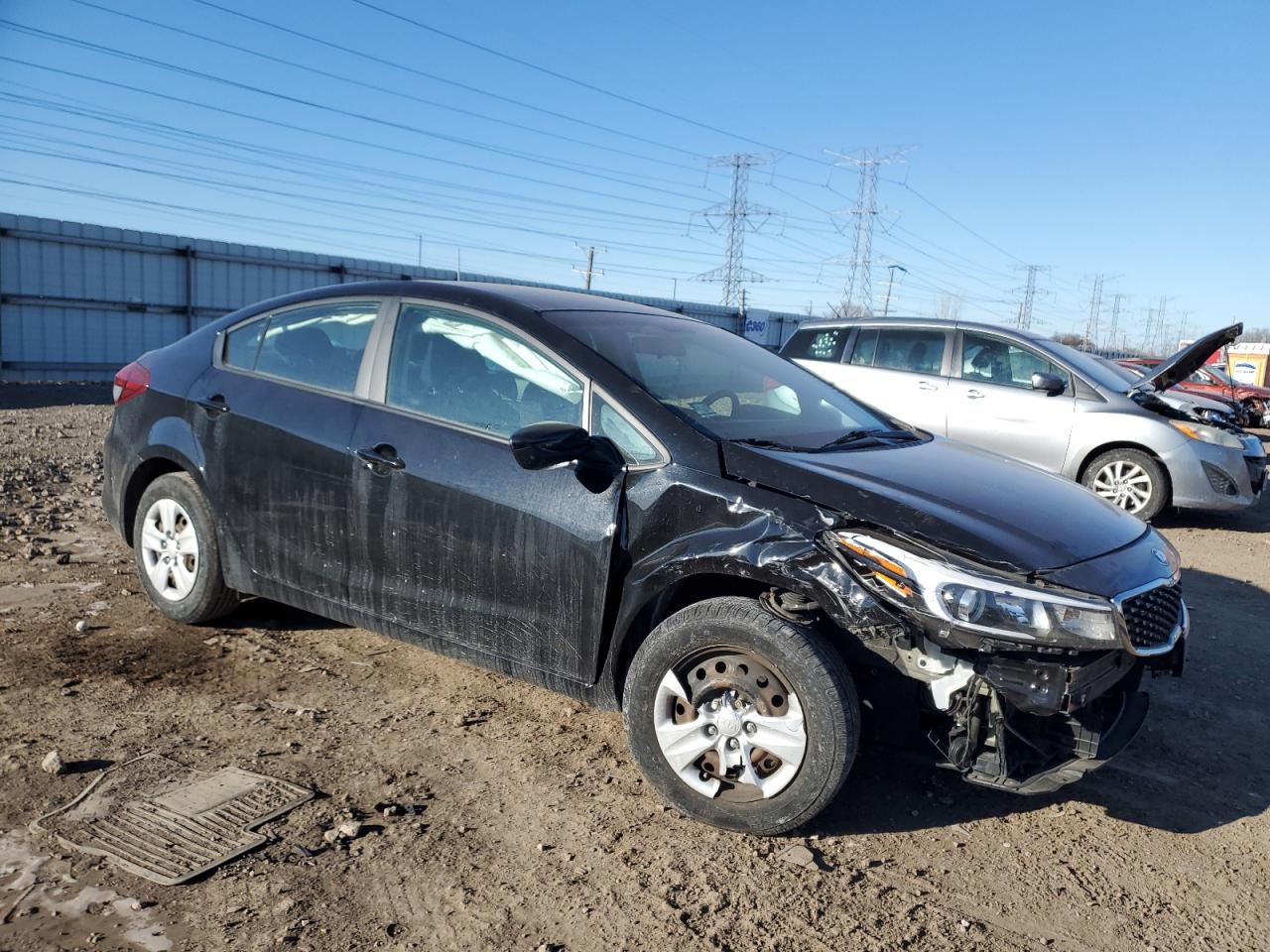 2017 Kia Forte - Image 4