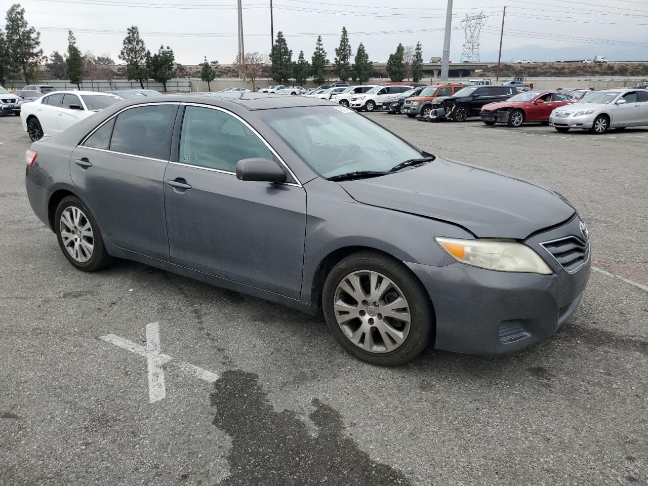 2010 Toyota Camry - Image 4