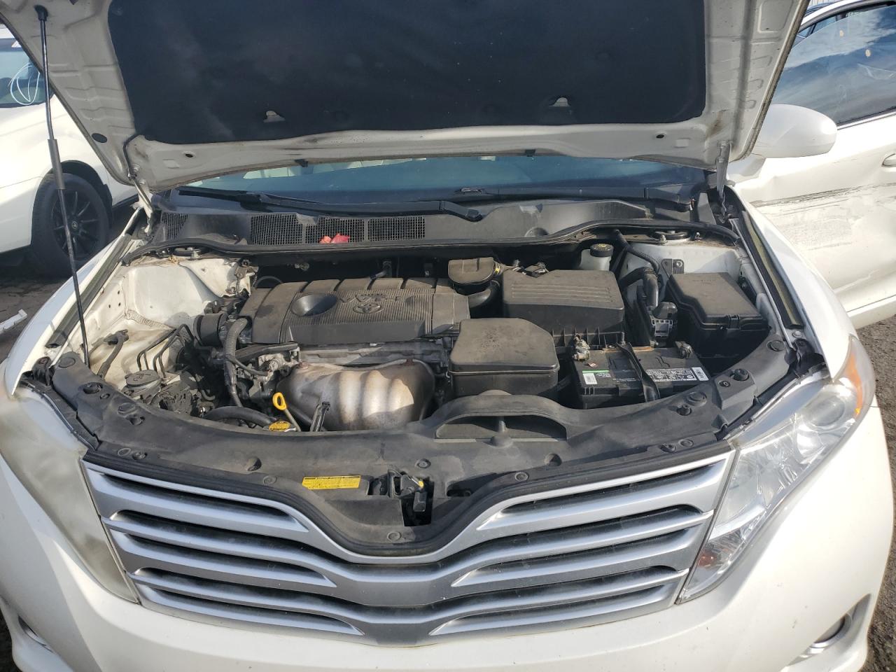 2010 Toyota Venza - Image 11