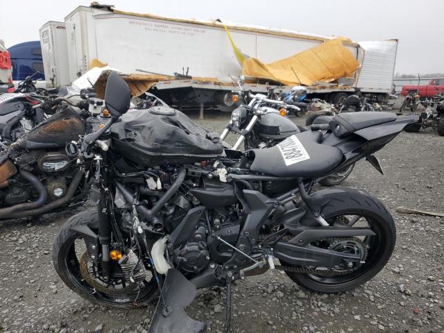  YAMAHA YZFR7 2024 Чорний