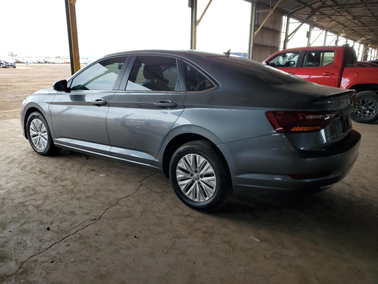 2019 Volkswagen Jetta - Image 2