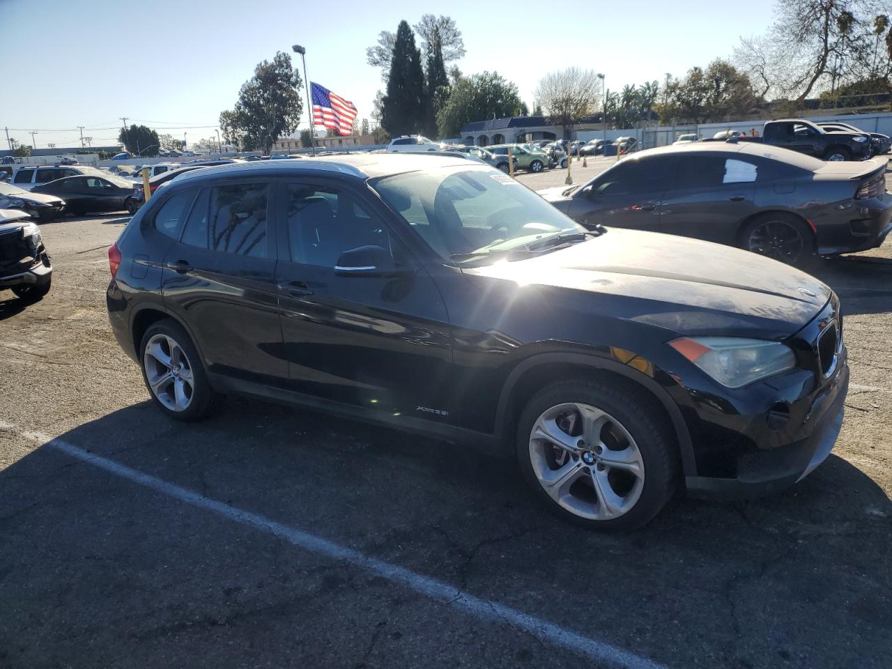 VIN WBAVM5C52DVV90268 2013 BMW X1 no.4