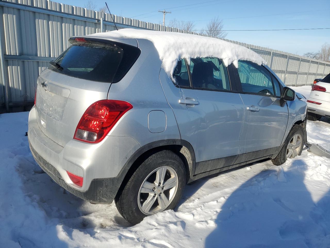 2020 Chevrolet Trax - Image 3