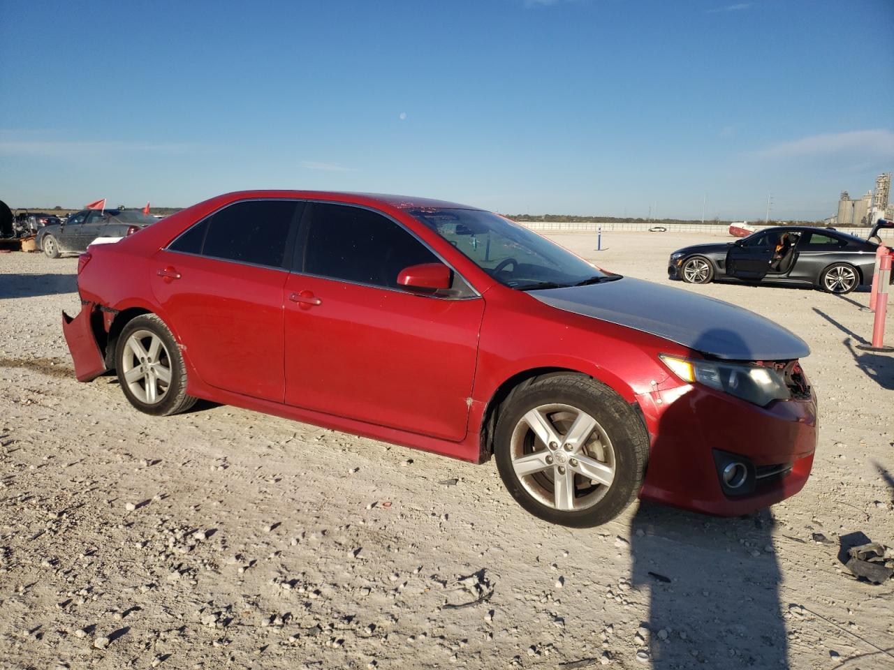 2014 Toyota Camry - Image 4