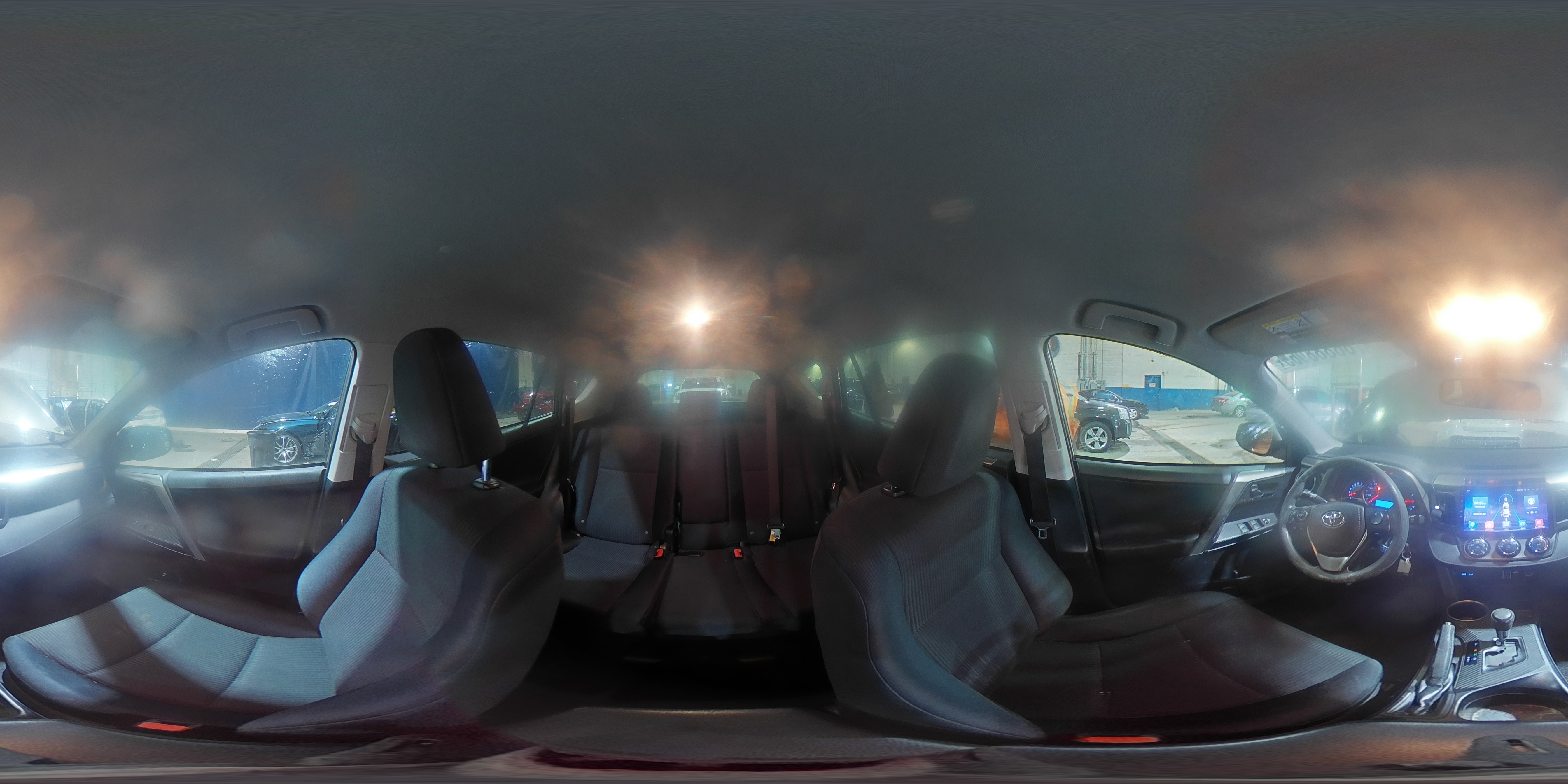2014 Toyota RAV 4 - Image 16