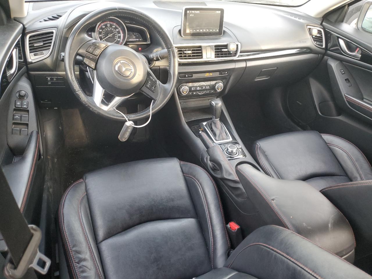 2015 Mazda 3 - Image 8