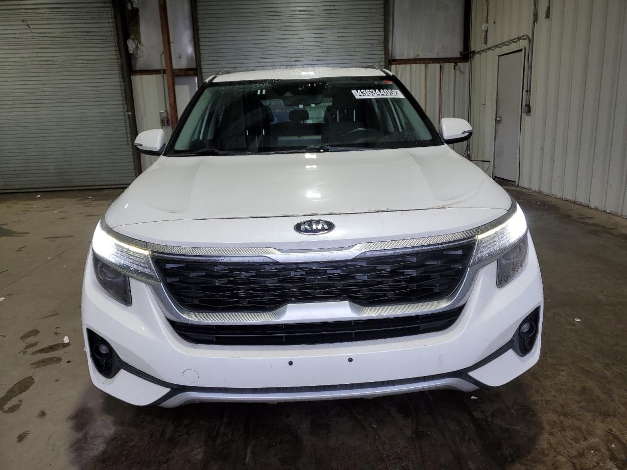 2021 Kia Seltos - Image 5